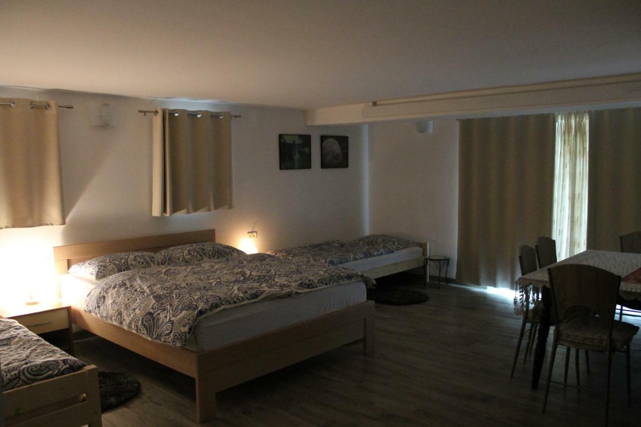 Rooms Jurca Postojna Exterior foto